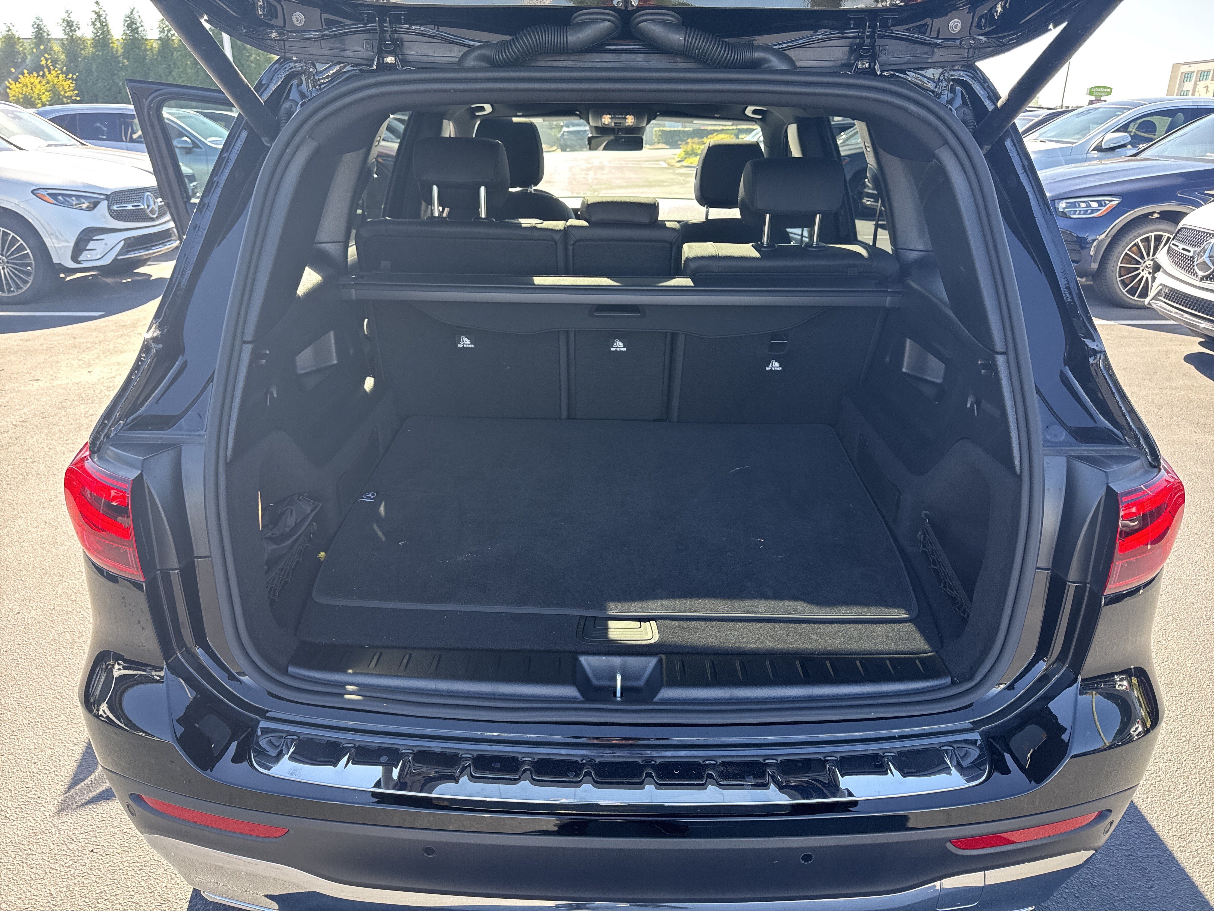 Used 2026 Mercedes-Benz GLB 250 4MATIC image 34