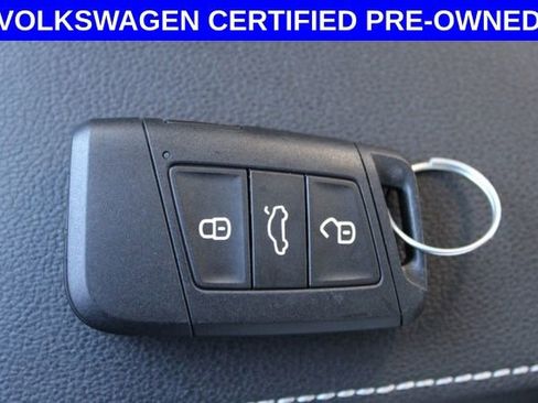 Used 2025 Volkswagen Taos S image 28