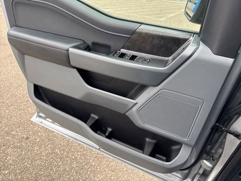 Used 2022 Ford F150 XLT w/ Equipment Group 302A High image 23