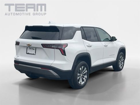 New 2026 Chevrolet Equinox LT w/ LPO, Floor Liner Package image 7