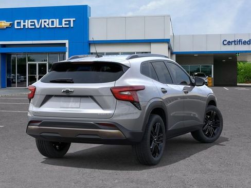 New 2026 Chevrolet Trax ACTIV w/ Driver Confidence Package FWD image 4
