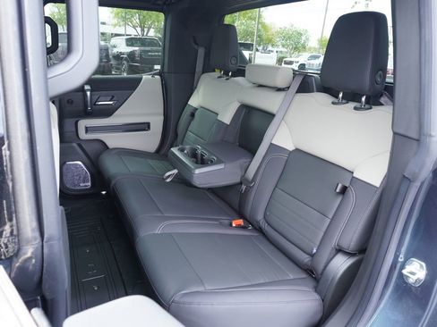 New 2026 GMC Hummer EV 2X image 9