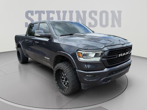 Used 2021 RAM 1500 Laramie w/ Sport Appearance Package AWD/4WD image 7