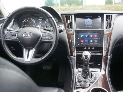 Used 2018 INFINITI Q50 Luxe w/ Cargo Package (L95) image 28