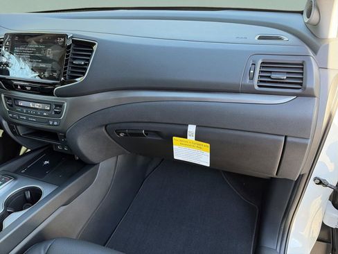 New 2026 Honda Ridgeline RTL image 21