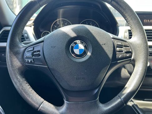 Used 2014 BMW 320i Sedan RWD image 12