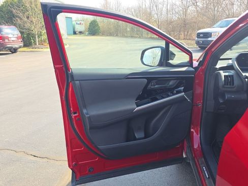 Used 2023 Subaru Solterra AWD image 14