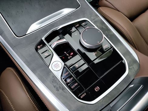 New 2026 BMW X5 sDrive40i w/ Premium Package image 23