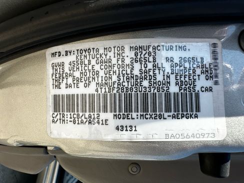 Used 2003 Toyota Avalon XLS image 14