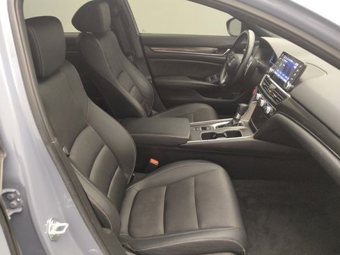 Used 2021 Honda Accord Sport image 21