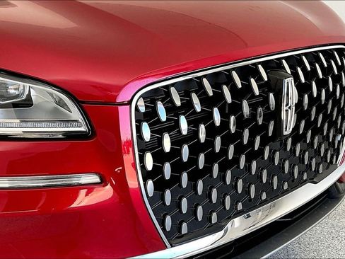 Used 2023 Lincoln Corsair Reserve image 33