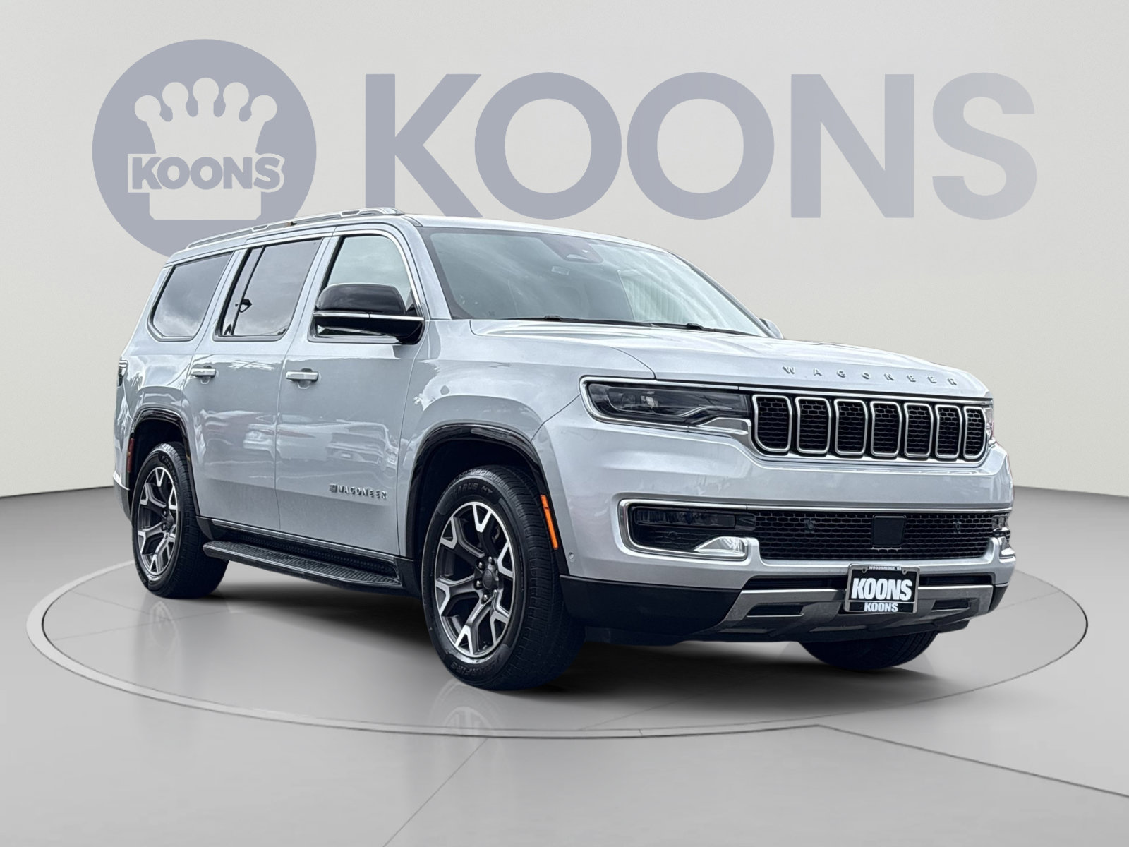 Used 2024 Jeep Wagoneer Series III AWD/4WD image 10