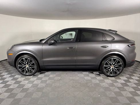 Certified 2026 Porsche Cayenne Coupe AWD/4WD image 2