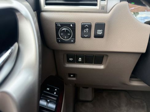 Used 2017 Lexus GX 460 Premium w/ Premium Package AWD/4WD image 33
