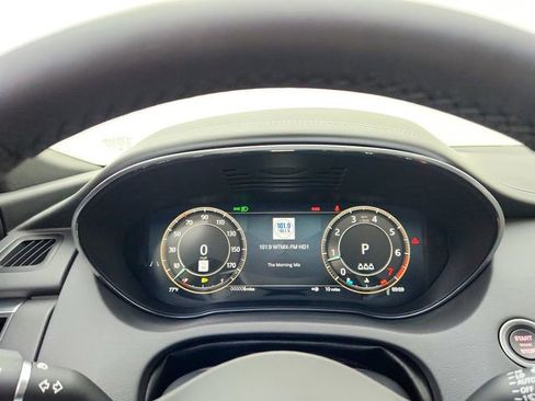 Certified 2024 Jaguar E-PACE R-Dynamic SE image 23