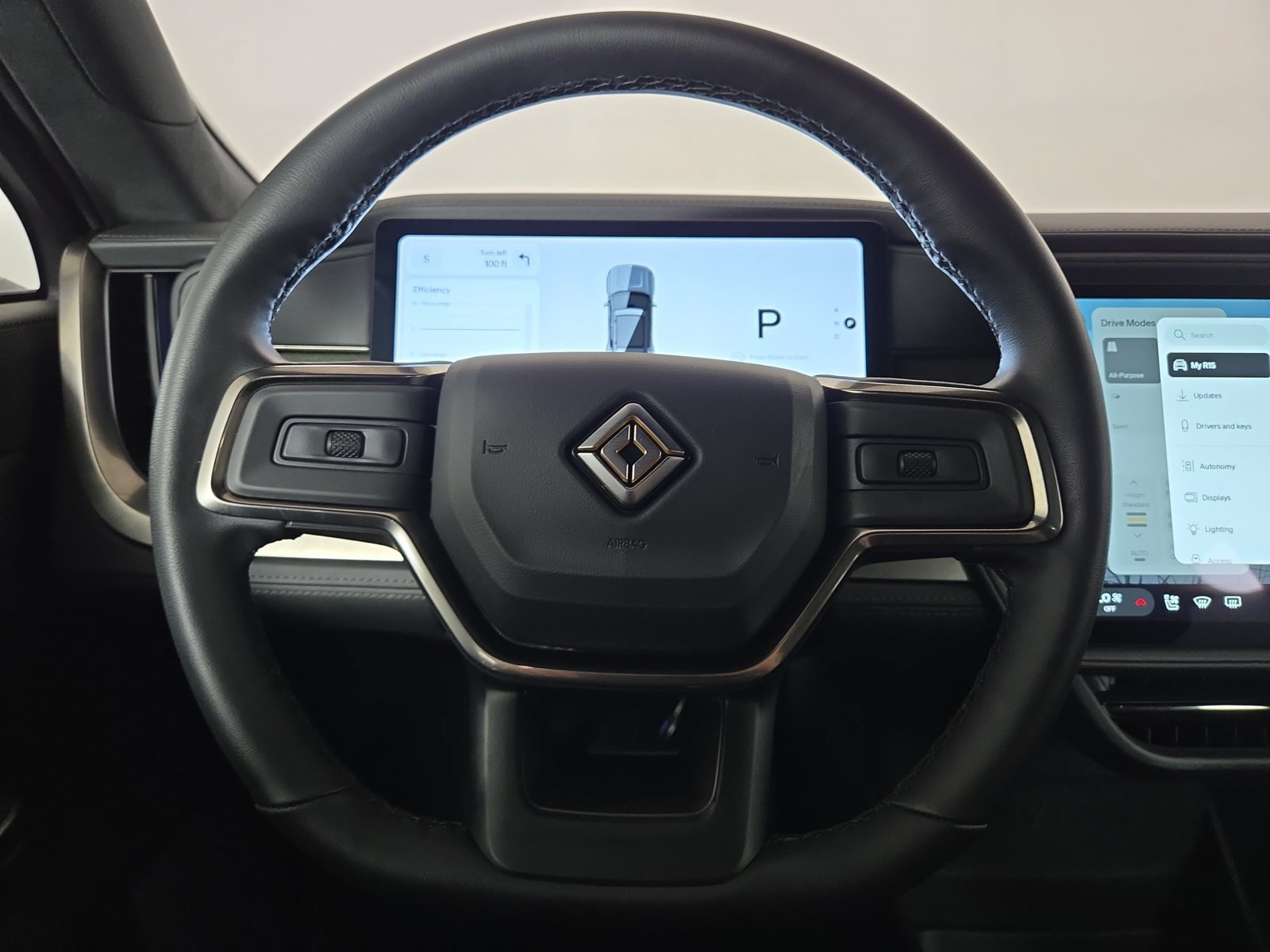 Used 2025 Rivian R1S Adventure Dual AWD/4WD image 28