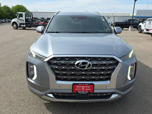 Used 2020 Hyundai Palisade Limited FWD image 3