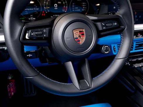Used 2026 Porsche 911 GT3 RWD image 29