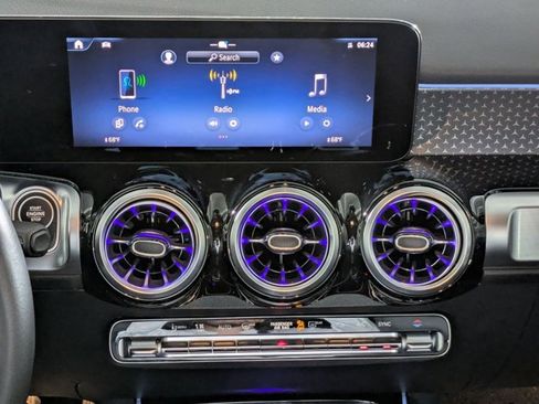 Certified 2025 Mercedes-Benz GLB 250 image 14