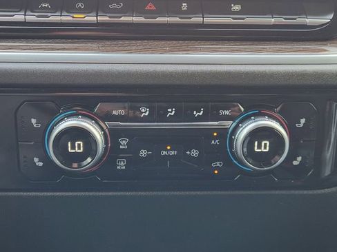 Used 2024 GMC Sierra 1500 Elevation image 19