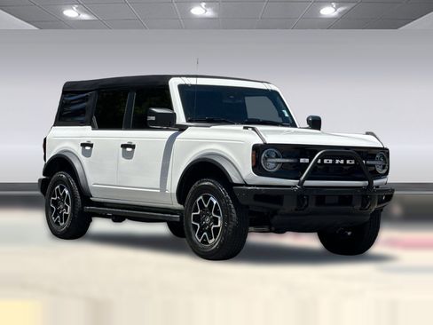 Used 2024 Ford Bronco Outer Banks AWD/4WD image 7