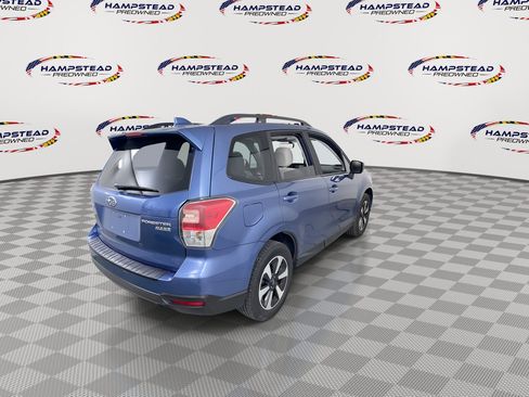 Used 2017 Subaru Forester 2.5i Premium w/ Popular Package #2A AWD/4WD image 8
