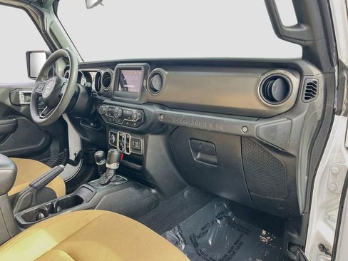 Used 2023 Jeep Wrangler Unlimited Sport AWD/4WD image 26