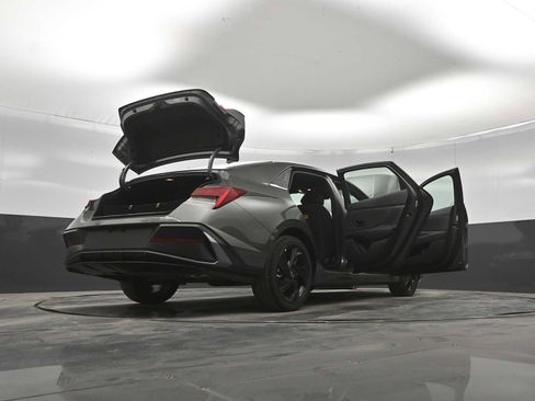 New 2026 Hyundai Elantra SEL Sport Premium FWD image 44