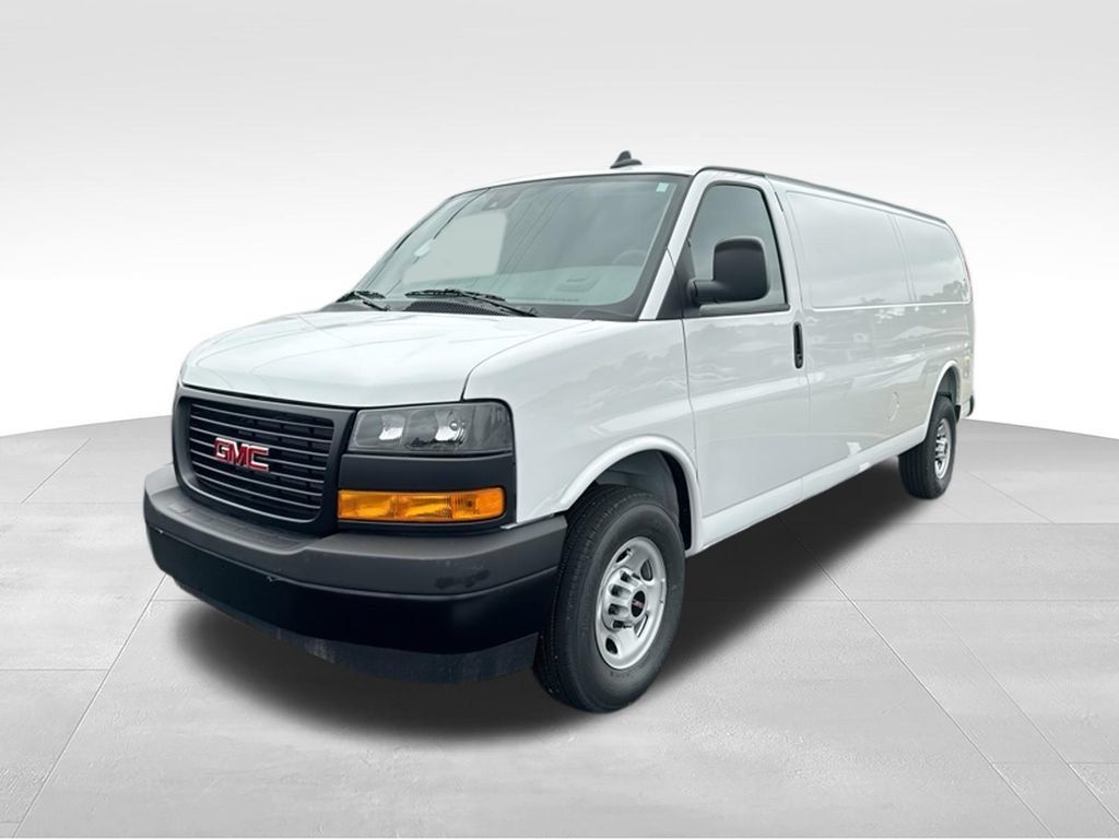 New 2025 GMC Savana 3500 Extended RWD image 4