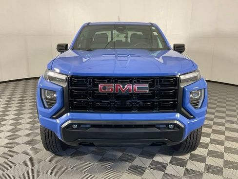 Used 2025 GMC Canyon Elevation w/ Convenience Package AWD/4WD image 2