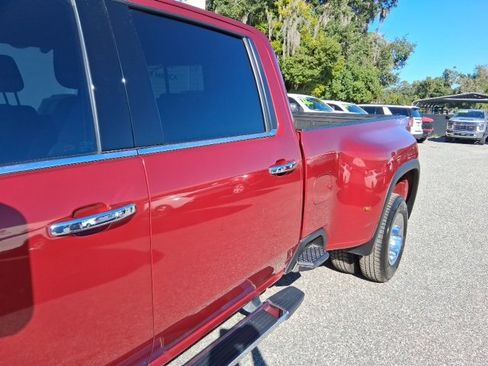 Used 2022 Chevrolet Silverado 3500 LTZ w/ LTZ Convenience Package image 2