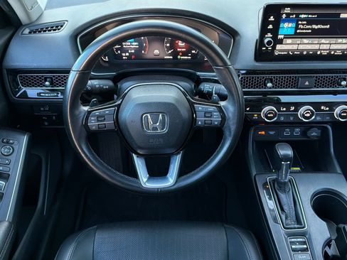 Used 2024 Honda Civic Touring image 13