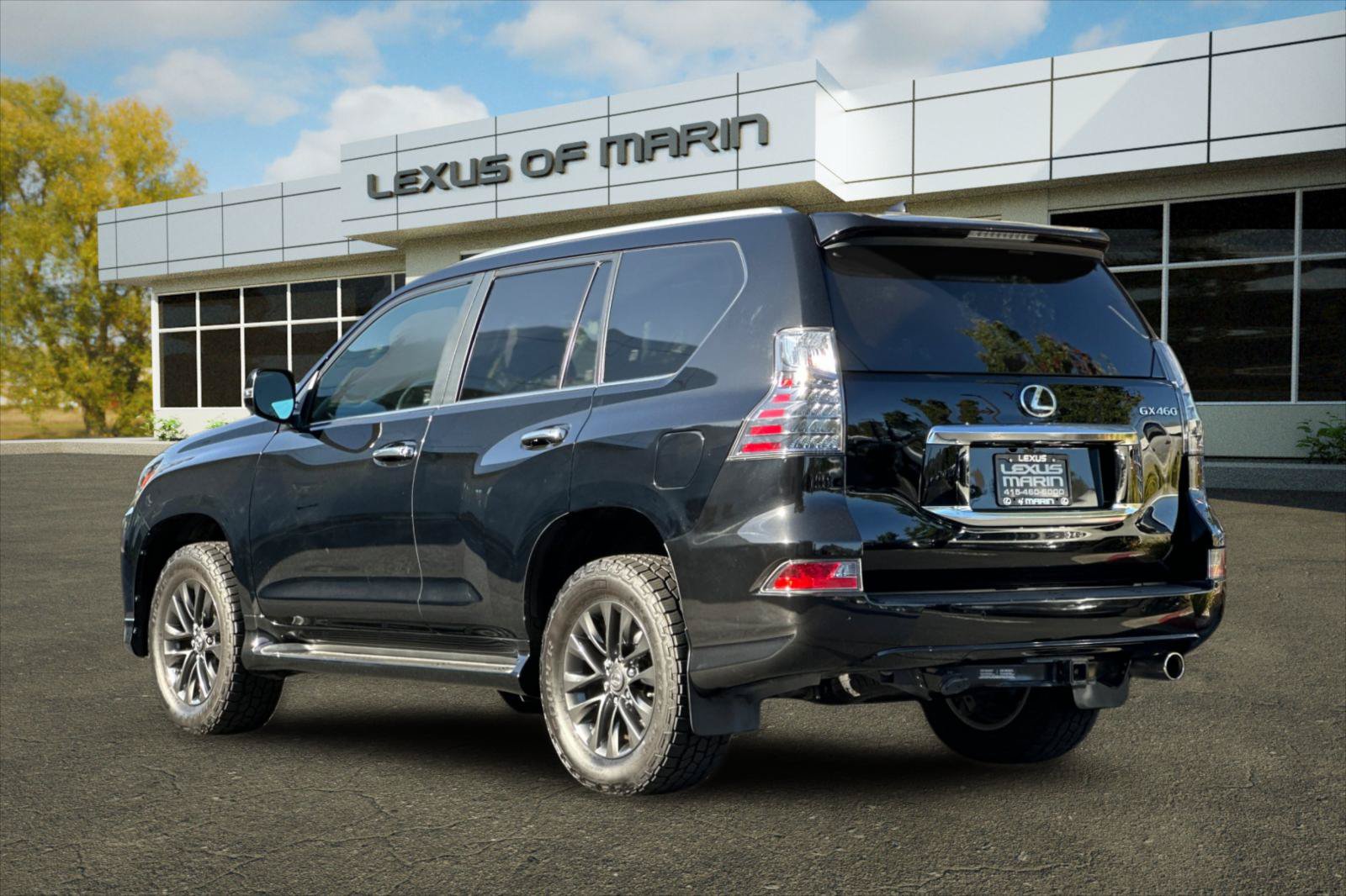 Used 2020 Lexus GX 460 Premium w/ Premium Package AWD/4WD image 3