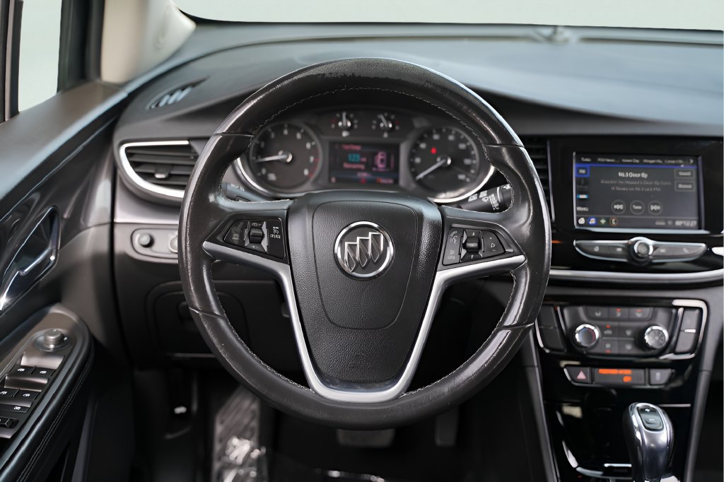 Used 2022 Buick Encore Preferred w/ Safety Package FWD image 25
