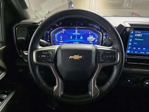 Used 2025 Chevrolet Silverado 2500 LT w/ Convenience Package AWD/4WD image 31