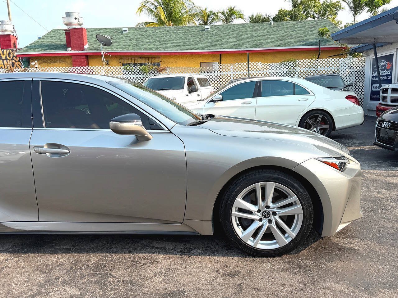 Used 2023 Lexus IS 300 w/ Comfort Package RWD image 13