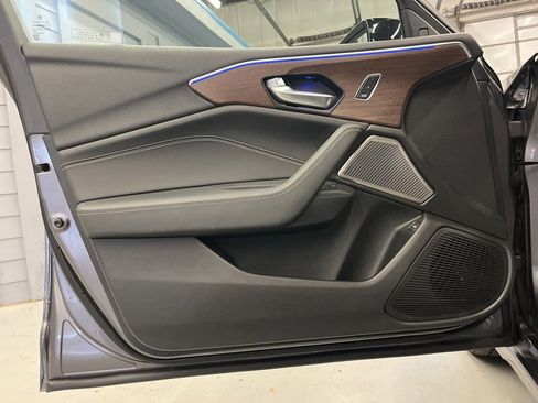 Used 2021 Acura TLX w/ Advance Package image 9