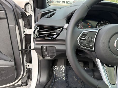 New 2026 Acura RDX SH-AWD image 13