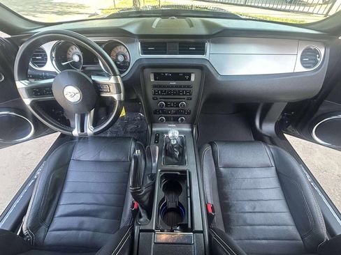 Used 2011 Ford Mustang Premium w/ 203A Rapid Spec Order Code image 18