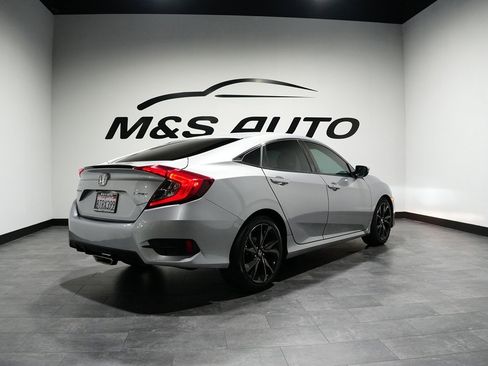 Used 2020 Honda Civic Sport image 6