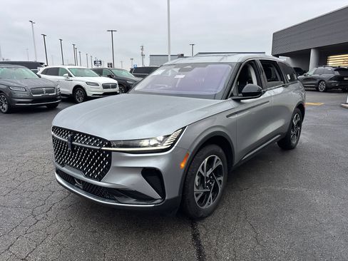 New 2026 Lincoln Nautilus Premier w/ Equipment Group 102A image 3