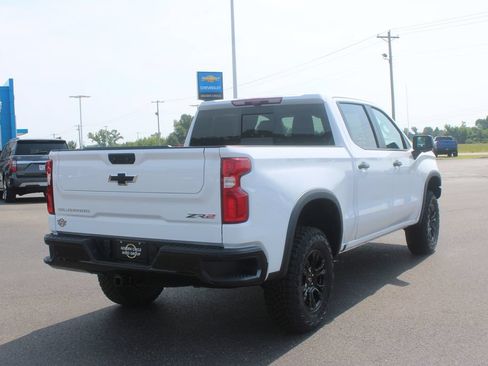 New 2026 Chevrolet Silverado 1500 ZR2 AWD/4WD image 9
