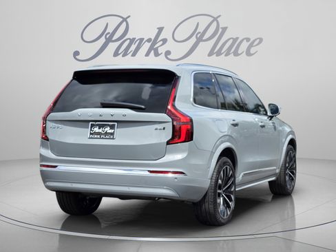 Used 2026 Volvo XC90 B6 Ultra w/ Protection Package AWD/4WD image 6
