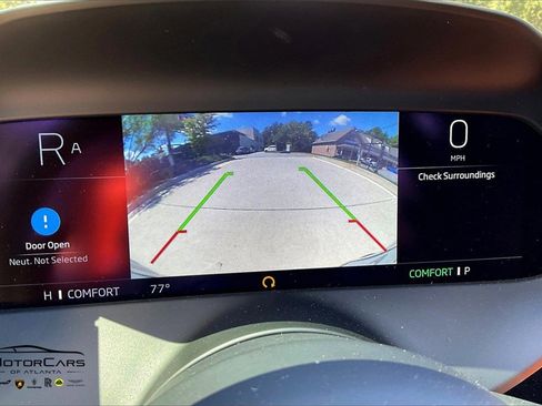 Used 2024 McLaren 750S Spider image 18