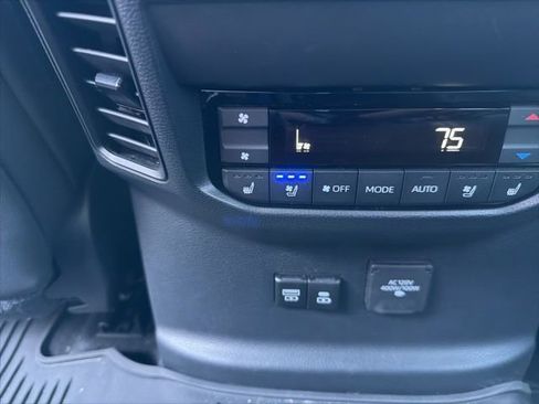Used 2024 Toyota Sequoia Capstone image 26