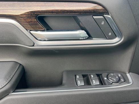 New 2026 GMC Sierra 1500 Elevation w/ X31 Off-Road Package image 8