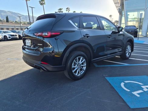 Used 2023 MAZDA CX-5 AWD 2.5 S w/ Select Package image 6