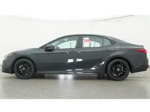 New 2026 Toyota Camry SE image 19