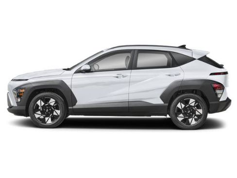 Certified 2025 Hyundai Kona SEL AWD/4WD image 3