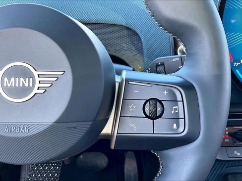 Certified 2025 MINI Cooper Countryman S image 26